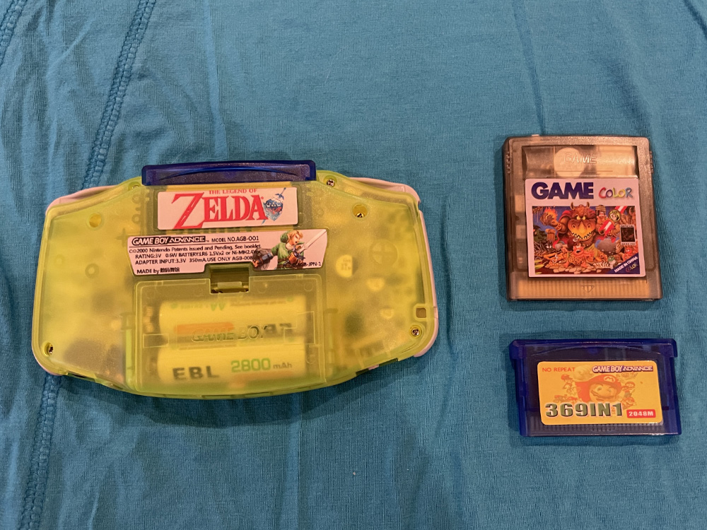 Alternative view of Nintendo Gameboy Advance Legend of Zelda Green Mod - with Games, GBC EverDrive and GBA Multicart 369in1