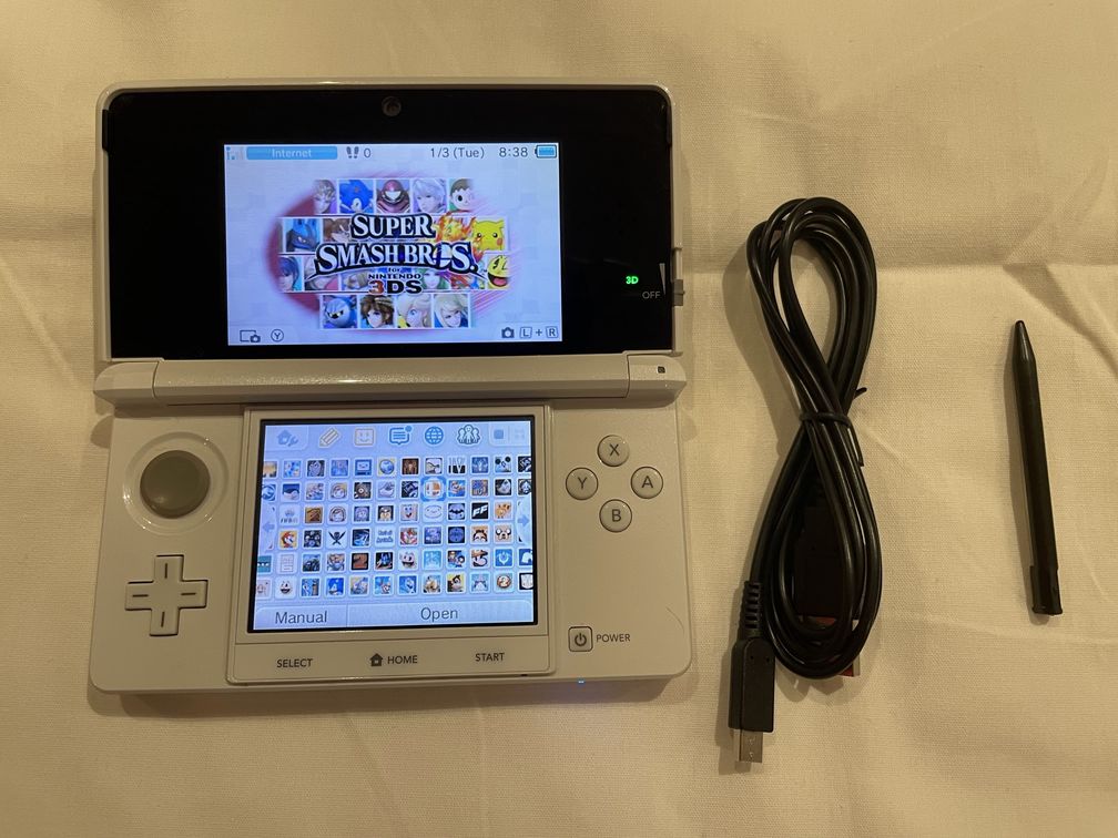 Nintendo 3DS Original Console with 128gb PLUS Upgraded USB Charger & Stylus - Image 3