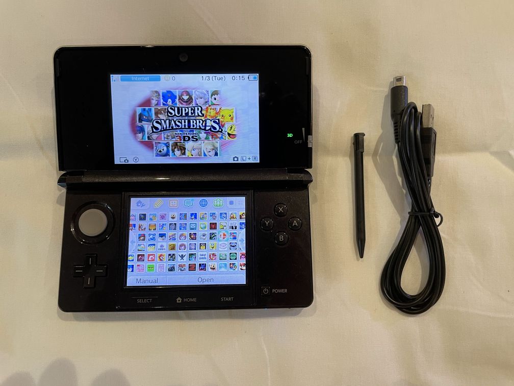 Nintendo 3DS Original Console with 128gb PLUS Upgraded USB Charger & Stylus - Image 5