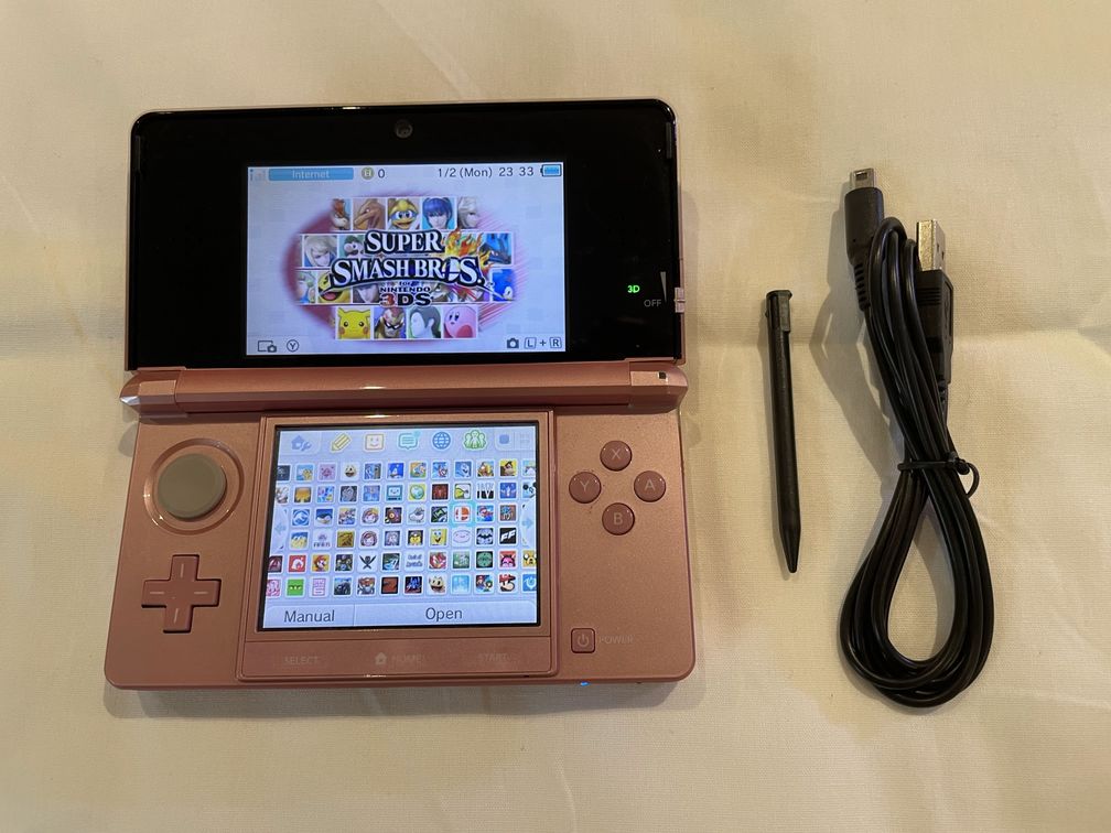 Nintendo 3DS Original Console with 128gb PLUS Upgraded USB Charger & Stylus - Image 2
