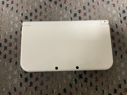 'New' Nintendo 3DS XL / LL Console with 128gb PLUS Upgraded USB Charger & Stylus - Image 4